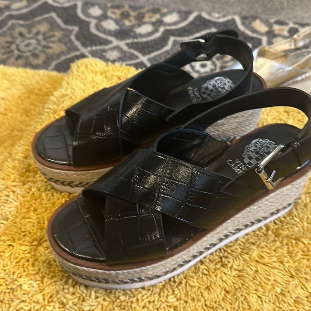 Vince Camuto leather